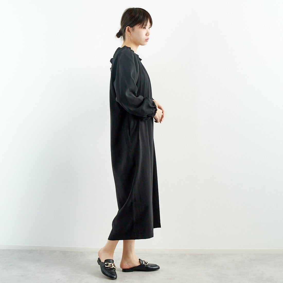 MICA&DEAL [マイカアンドディール] 2WAY ワンピース [0125104037] BLACK &&モデル身長：167cm 着用サイズ：F&&