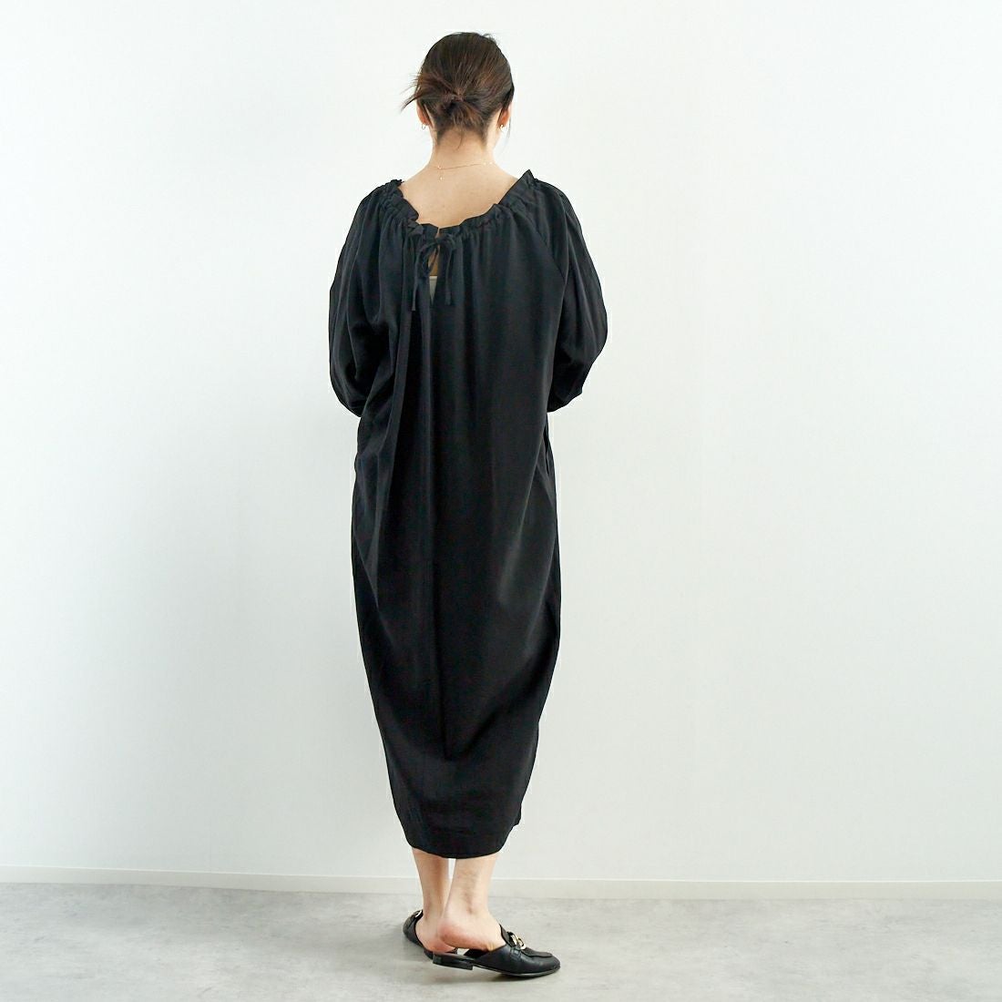 MICA&DEAL [マイカアンドディール] 2WAY ワンピース [0125104037] BLACK &&モデル身長：167cm 着用サイズ：F&&