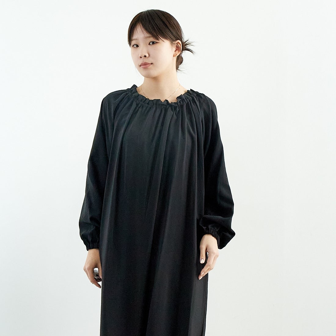 MICA&DEAL [マイカアンドディール] 2WAY ワンピース [0125104037] BLACK &&モデル身長：167cm 着用サイズ：F&&