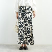 BLACK&&モデル身長：167cm 着用サイズ：F&&