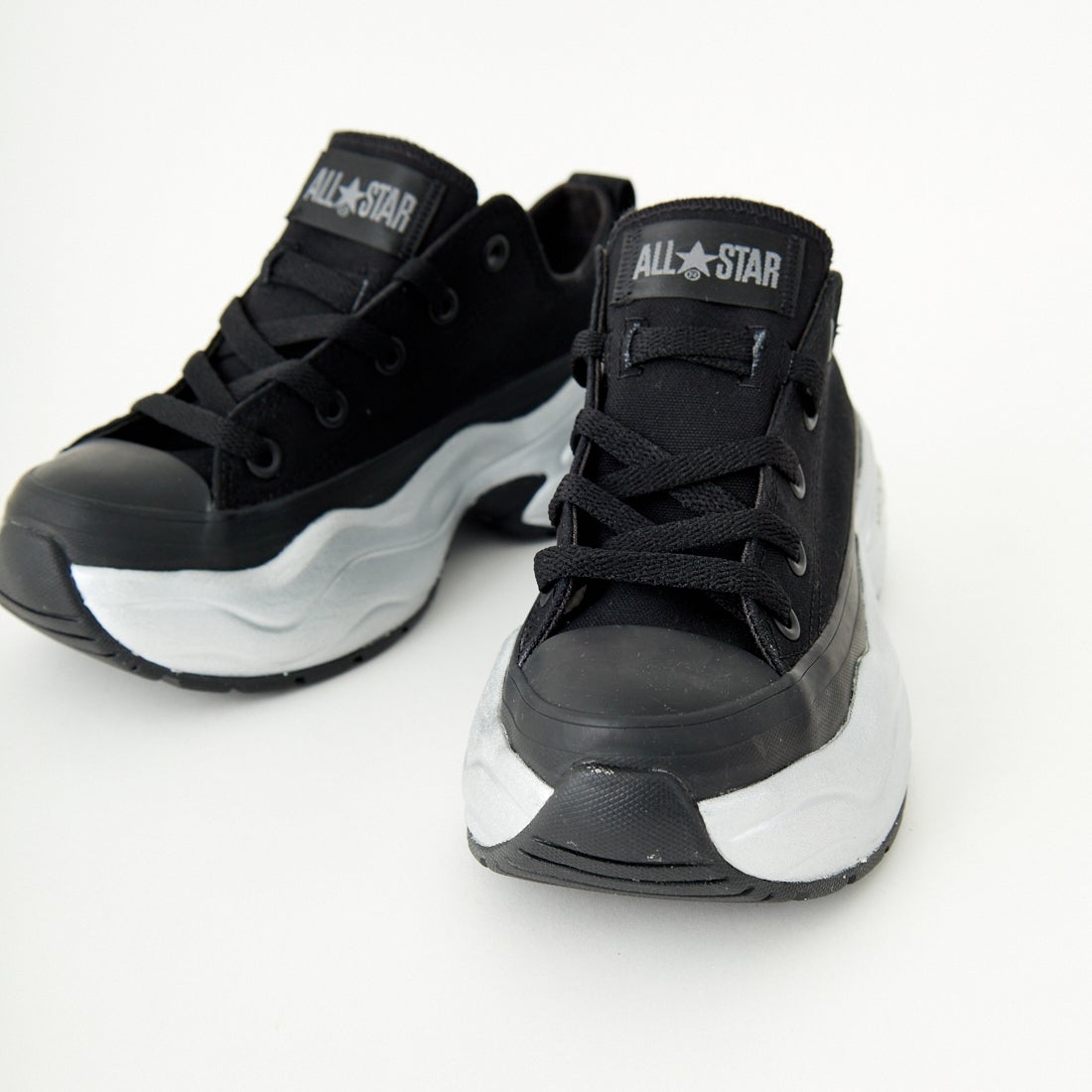 CONVERSE [コンバース] オールスター サージトレーナー MT OX [AS-SURGETRAINER-MTOX] ﾌﾞﾗｯｸ/ﾒﾀﾘｯ