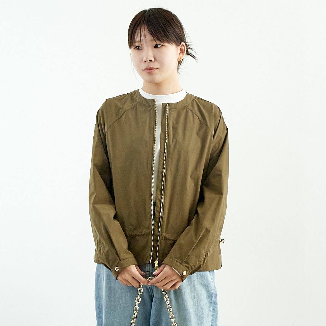 WOOLRICH [ウールリッチ] シティ ボンバージャケット [WWOU1182] GS GREENST &&モデル身長：167cm 着用サイズ：S&&