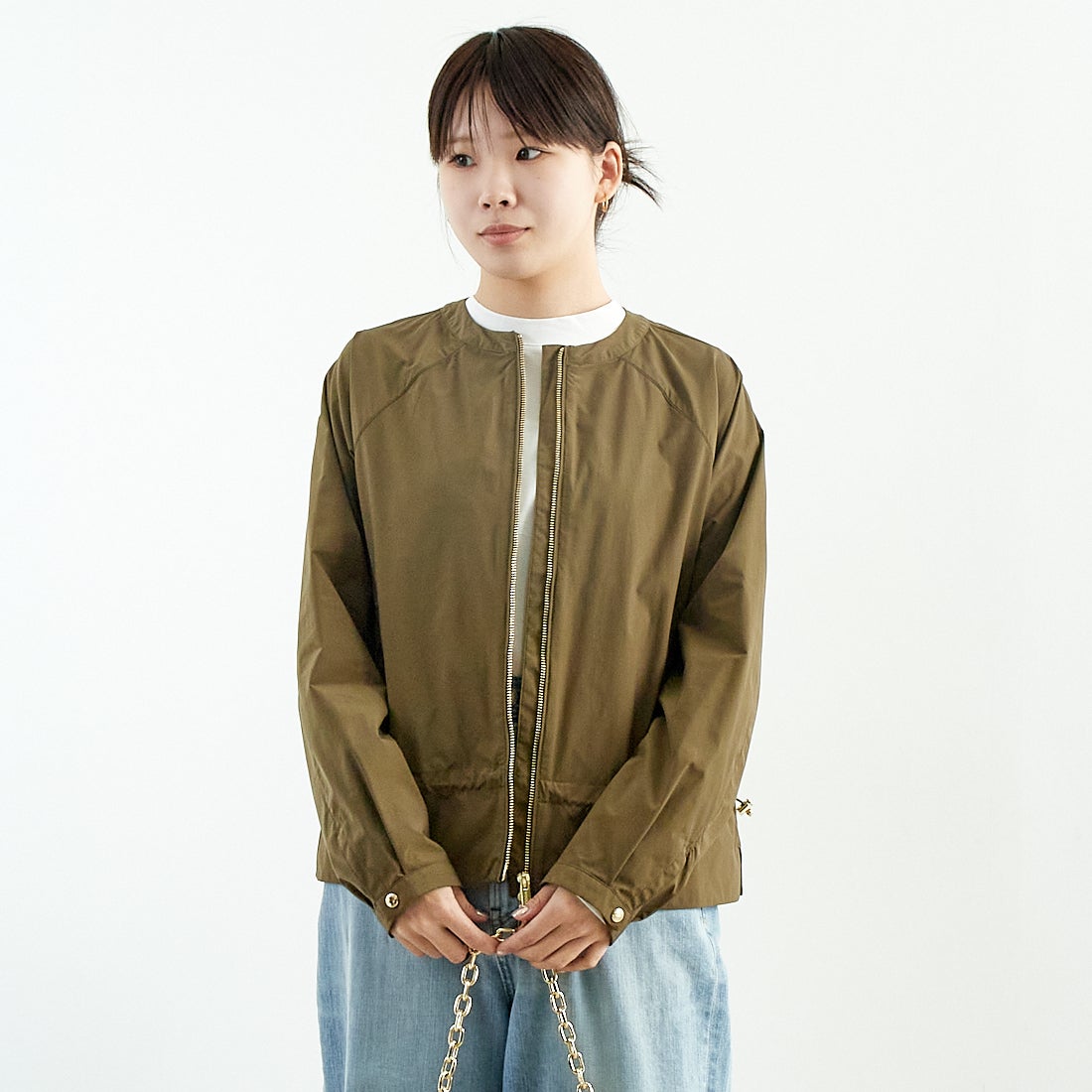 WOOLRICH [ウールリッチ] シティ ボンバージャケット [WWOU1182] GS GREENST &&モデル身長：167cm 着用サイズ：S&&