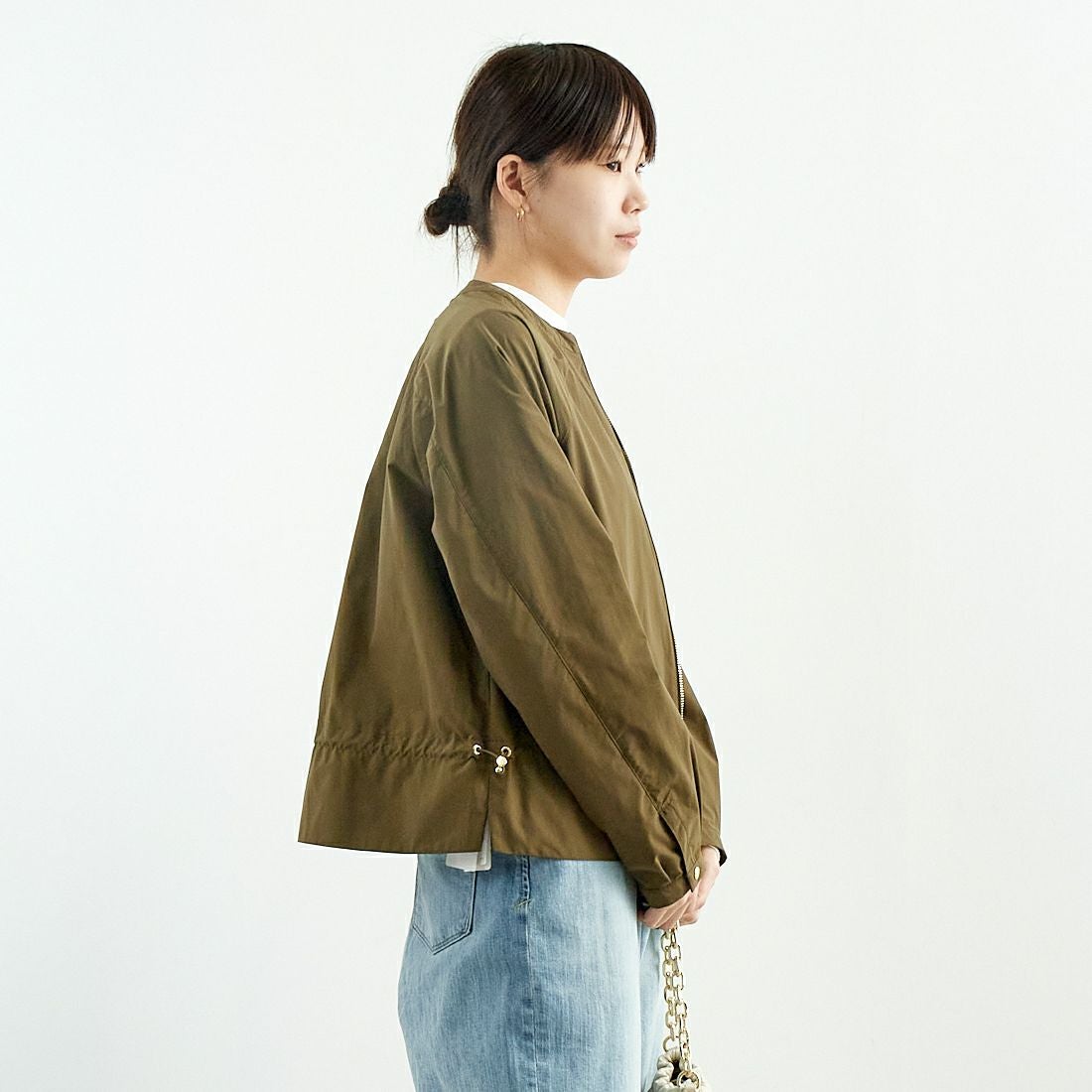 WOOLRICH [ウールリッチ] シティ ボンバージャケット [WWOU1182] GS GREENST &&モデル身長：167cm 着用サイズ：S&&