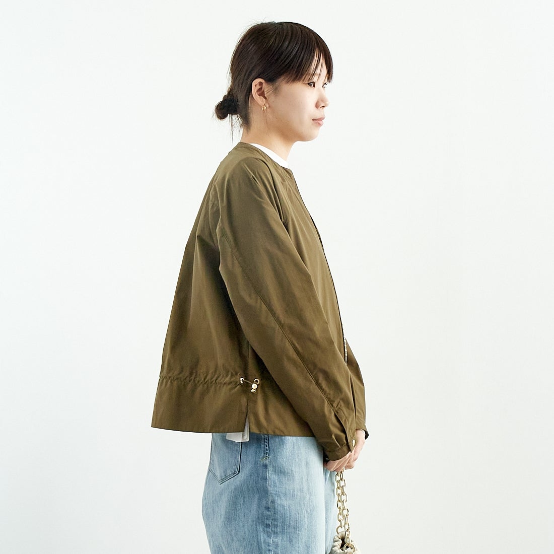 WOOLRICH [ウールリッチ] シティ ボンバージャケット [WWOU1182] GS GREENST &&モデル身長：167cm 着用サイズ：S&&