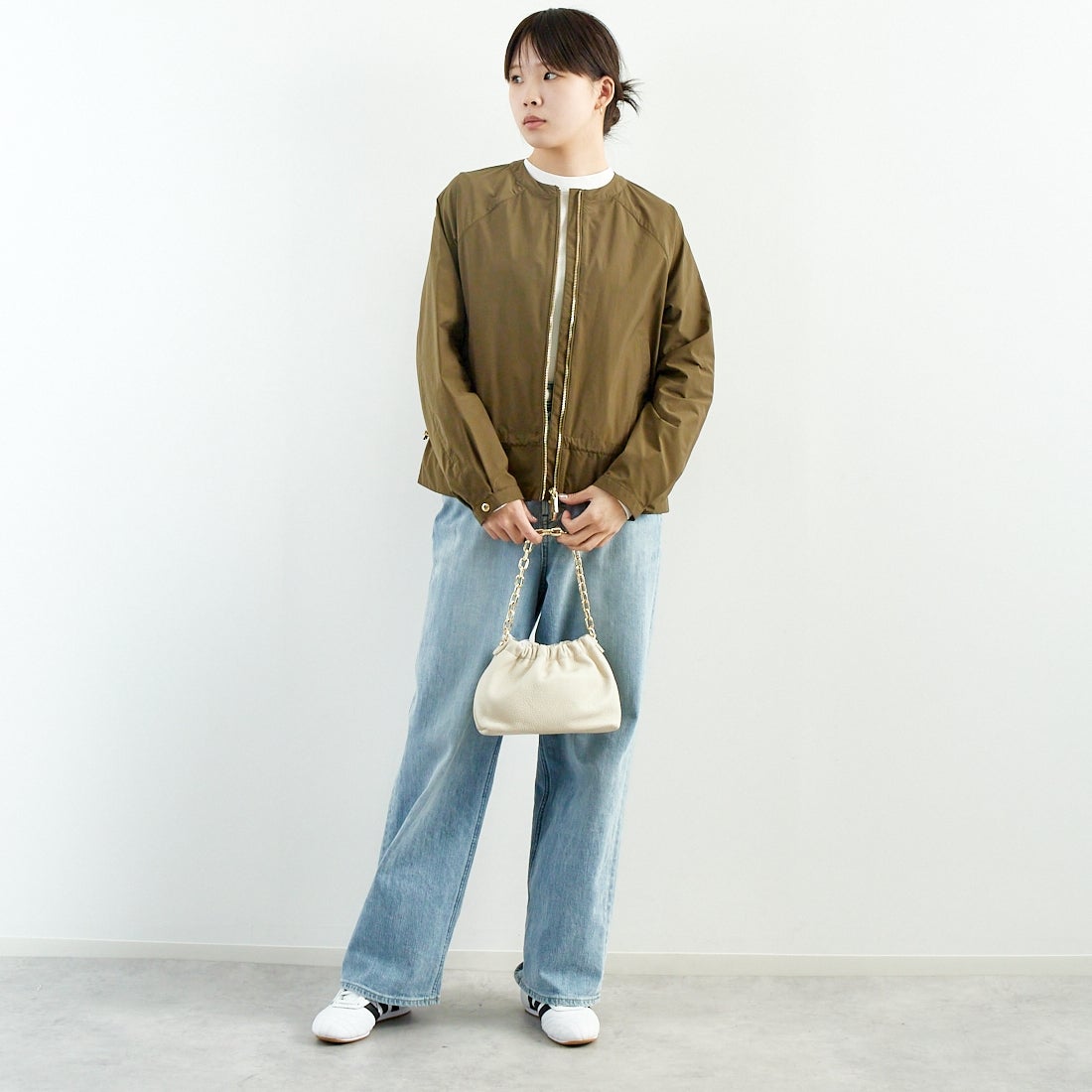 WOOLRICH [ウールリッチ] シティ ボンバージャケット [WWOU1182] GS GREENST &&モデル身長：167cm 着用サイズ：S&&