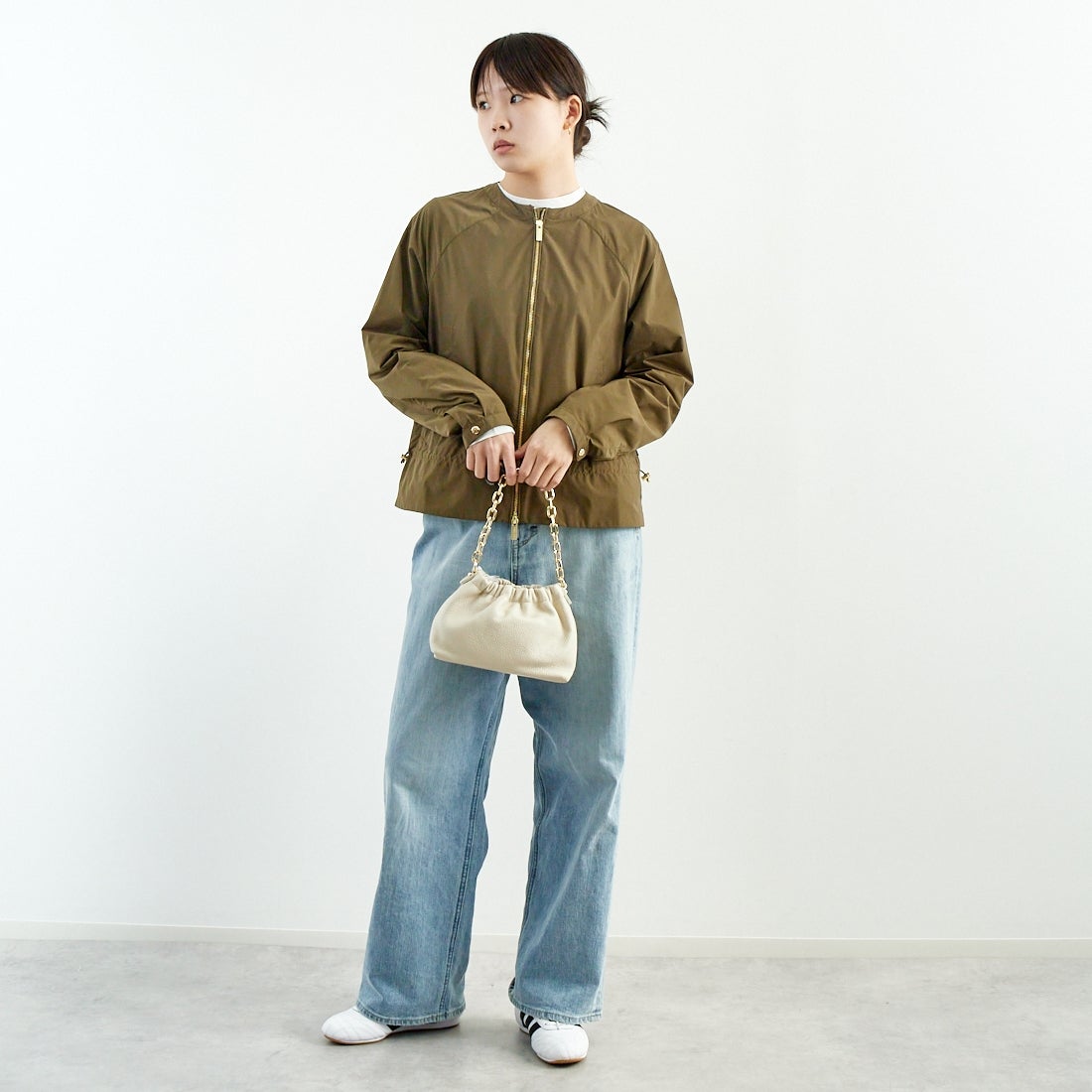 WOOLRICH [ウールリッチ] シティ ボンバージャケット [WWOU1182] GS GREENST &&モデル身長：167cm 着用サイズ：S&&
