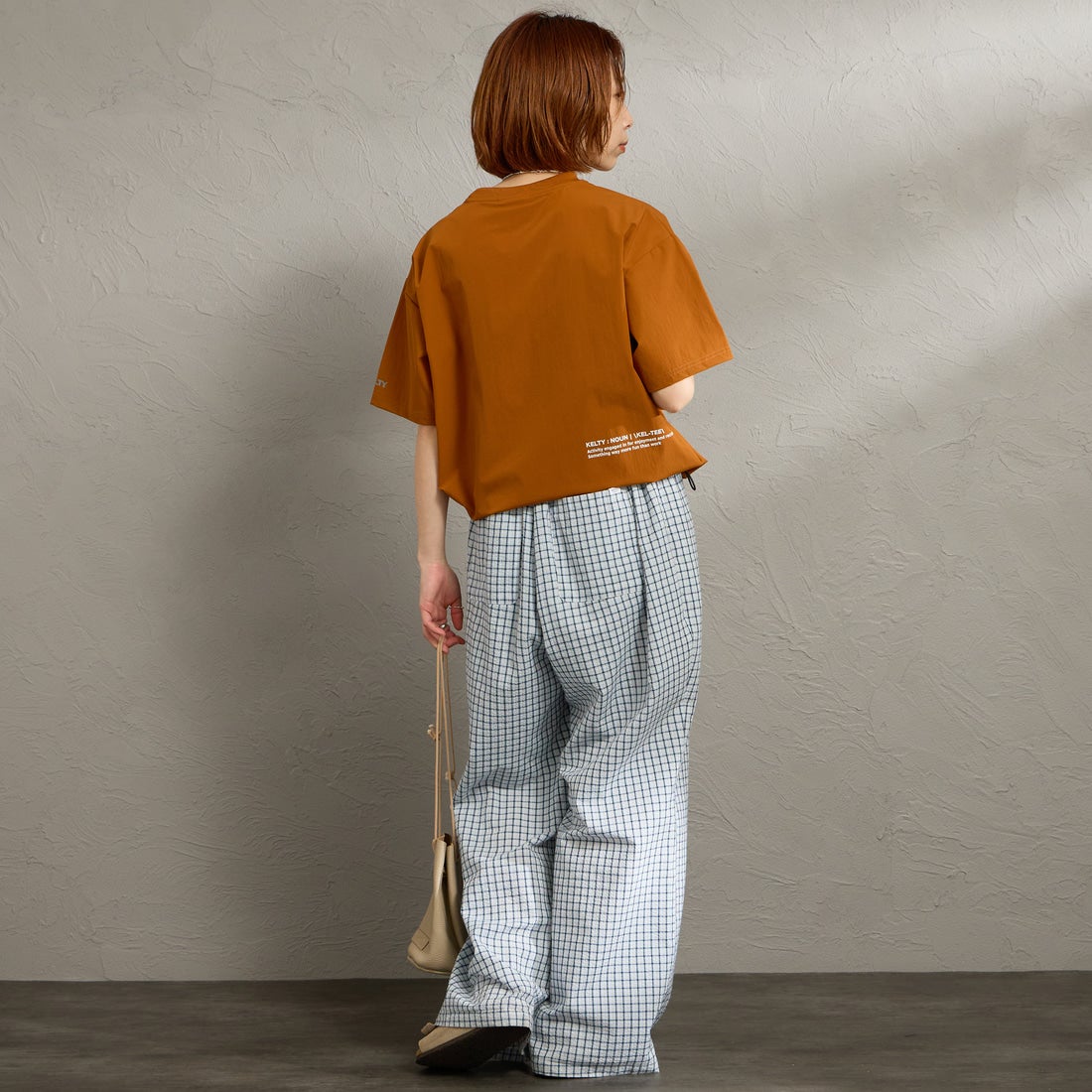 KELTY [ケルティ] 別注 ラッシュコンフォート ショートスリーブナイロンTシャツ [KE252W30IN02-JF] ｵﾚﾝｼﾞ &&モデル身長：158cm 着用サイズ：F&&