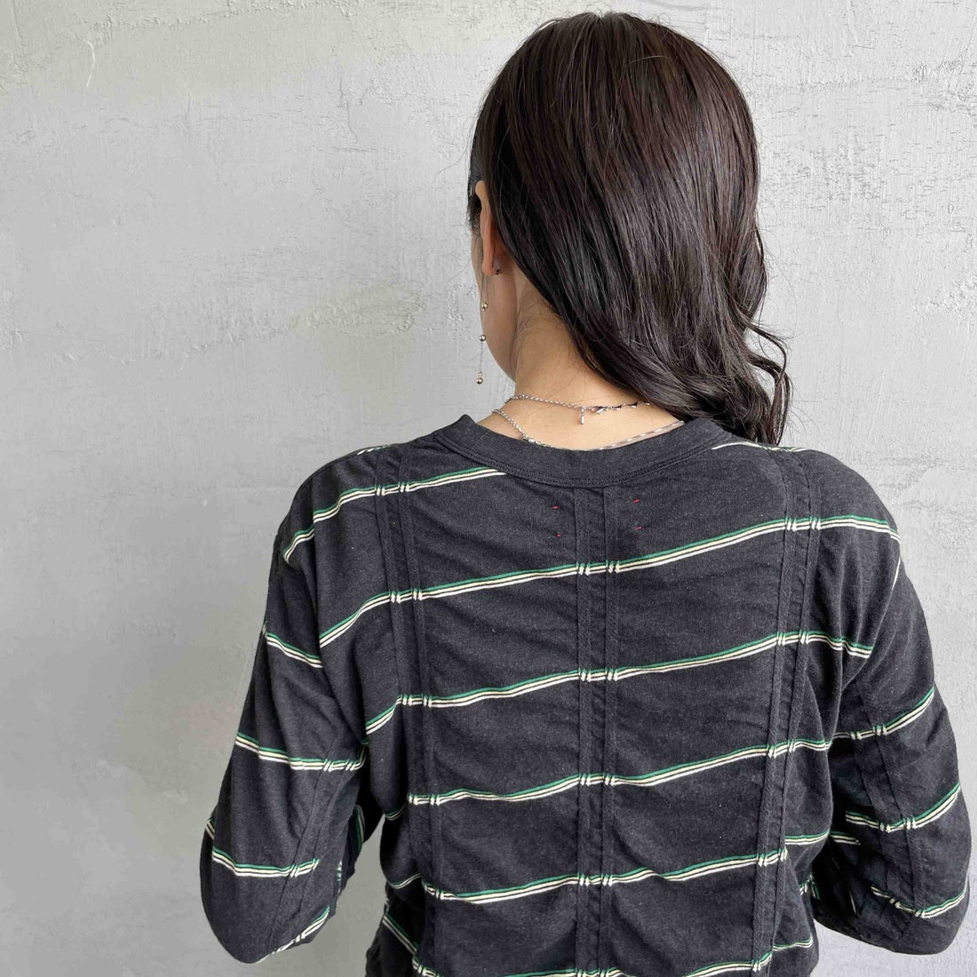 MEYAME [メヤメ] タックジャガードボーダープルオーバー [MEY-1829] BLACK &&モデル身長：160cm 着用サイズ：F&&