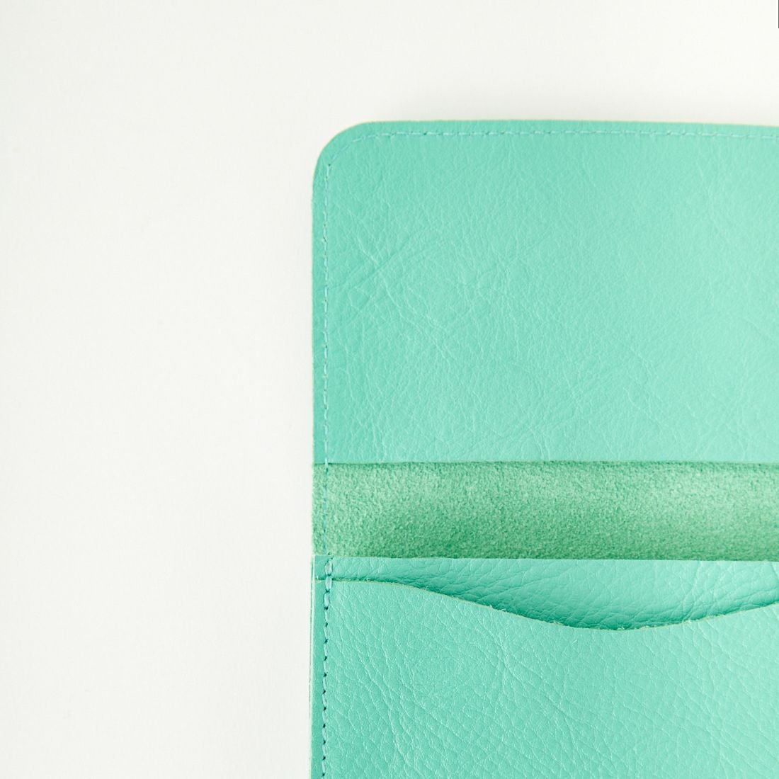 IL BISONTE [イルビゾンテ] レザーカードケース [54252305560] 44 ﾐﾝﾄ