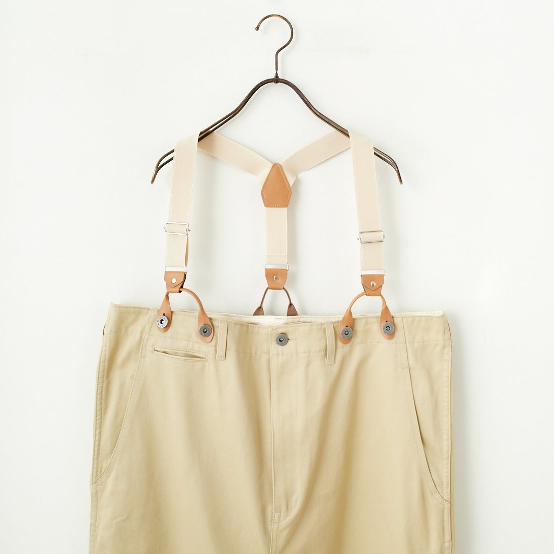 RhodolirioN [ロドリリオン] チノクロス サスペンダーパンツ [QT1014] A KHAKI