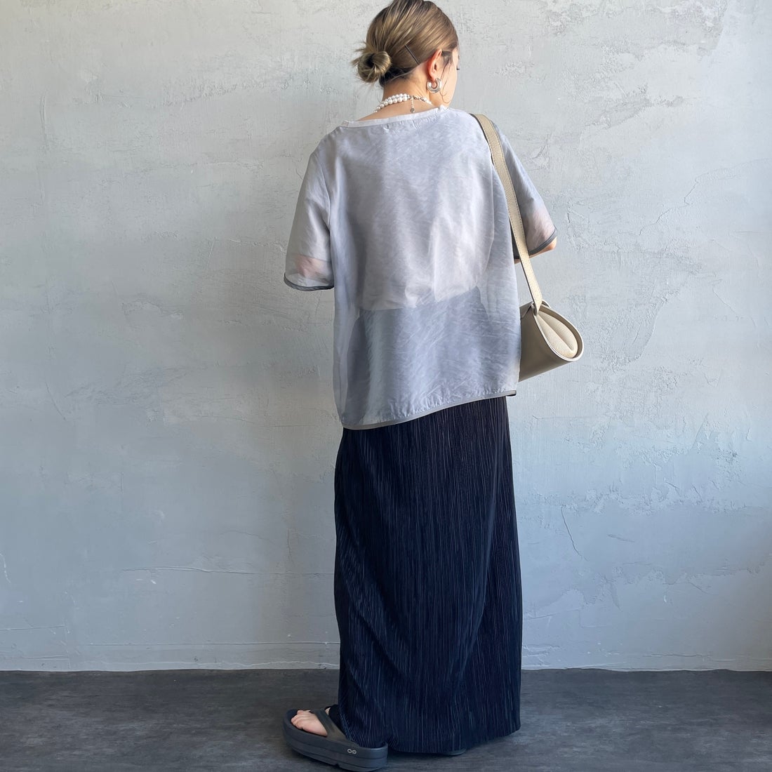 nenom [ネノム] 重ね着風 オーガンジーレイヤードシアーTシャツ [NE25112016] 07 GRAY &&モデル身長：150cm 着用サイズ：F&&