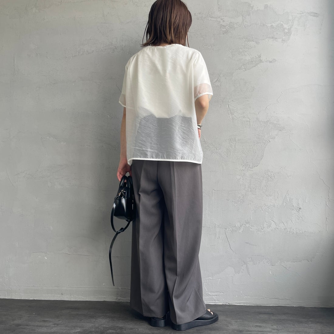 nenom [ネノム] 重ね着風 オーガンジーレイヤードシアーTシャツ [NE25112016] 02 OFF &&モデル身長：158cm 着用サイズ：F&&