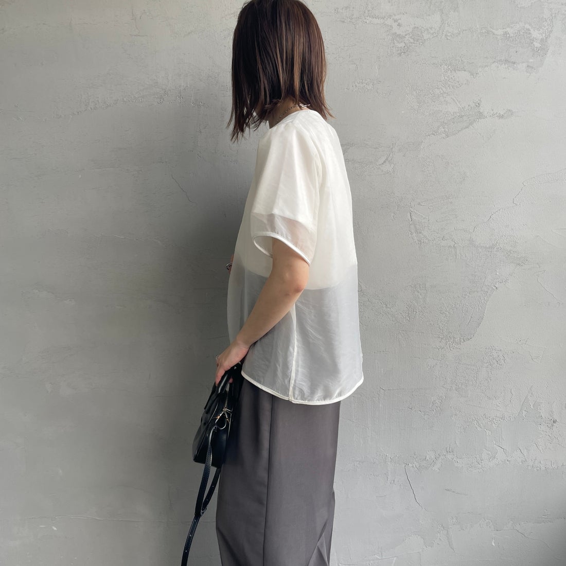 nenom [ネノム] 重ね着風 オーガンジーレイヤードシアーTシャツ [NE25112016] 02 OFF &&モデル身長：158cm 着用サイズ：F&&
