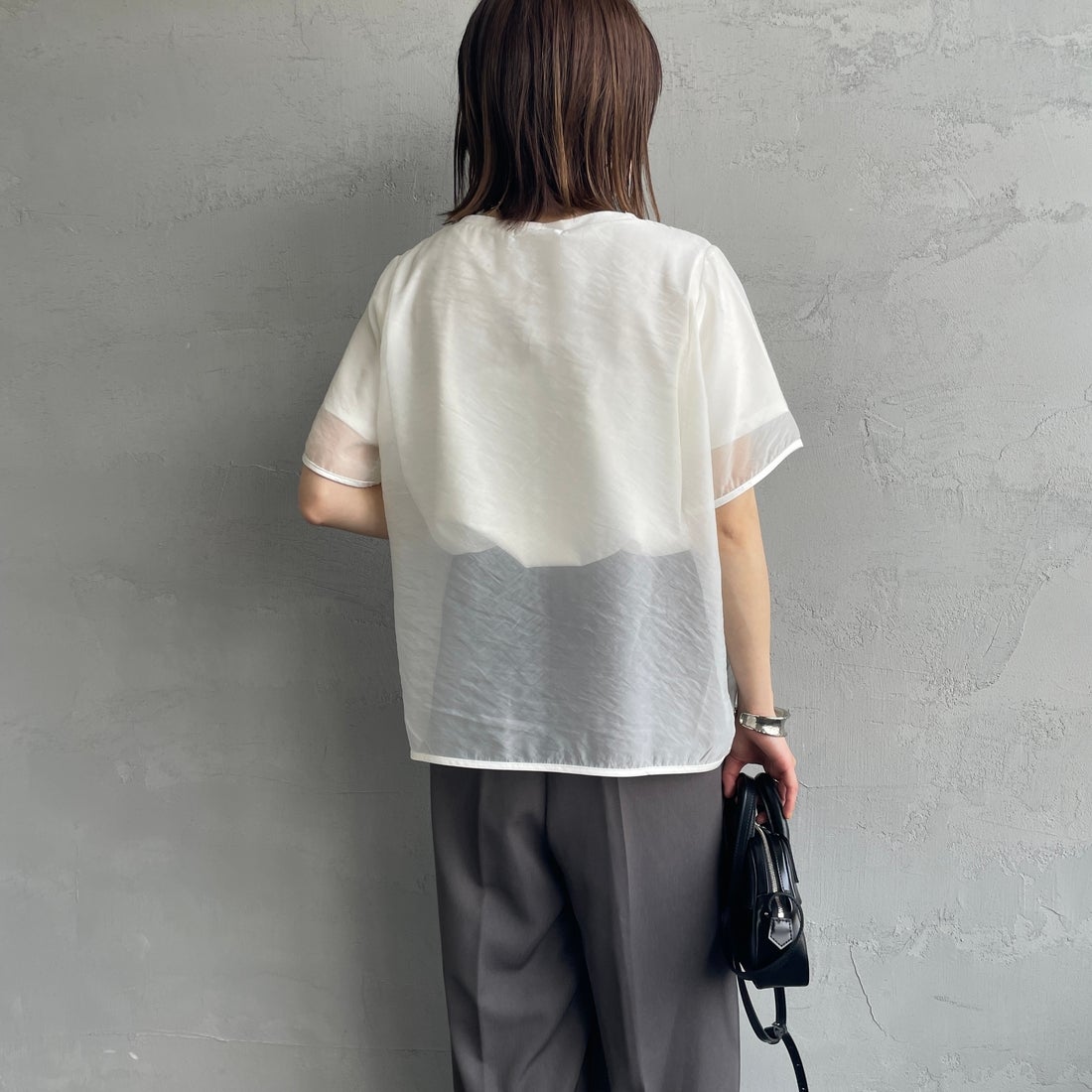 nenom [ネノム] 重ね着風 オーガンジーレイヤードシアーTシャツ [NE25112016] 02 OFF &&モデル身長：158cm 着用サイズ：F&&