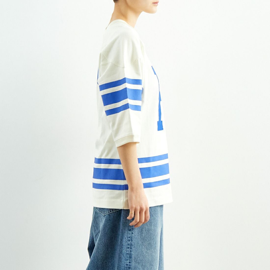 RhodolirioN [ロドリリオン] ホッケーチームTシャツ [QT1076]  A NATURAL &&モデル身長：160cm 着用サイズ：0&&