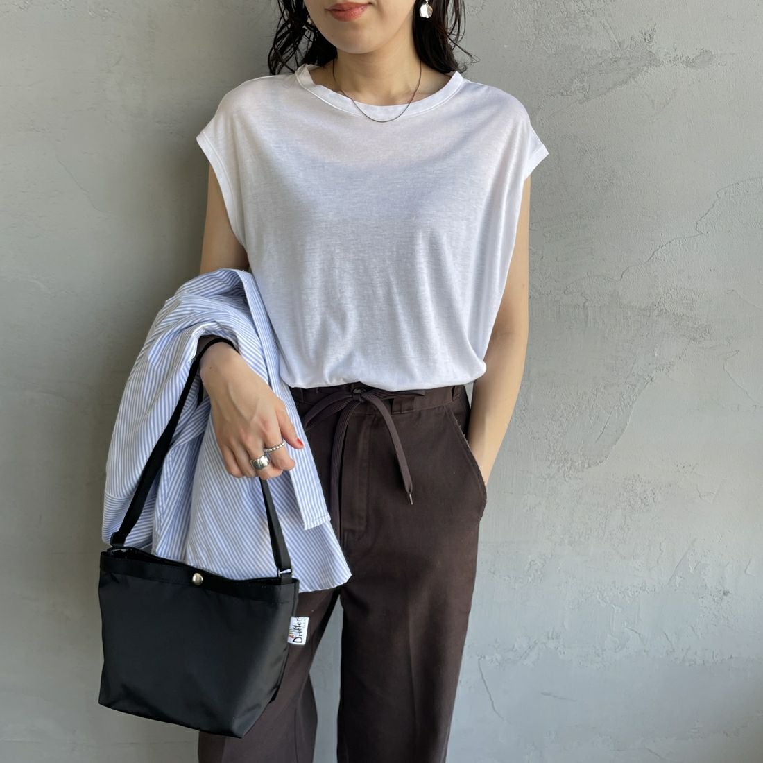 WHITE&&モデル身長：160cm 着用サイズ：F&&