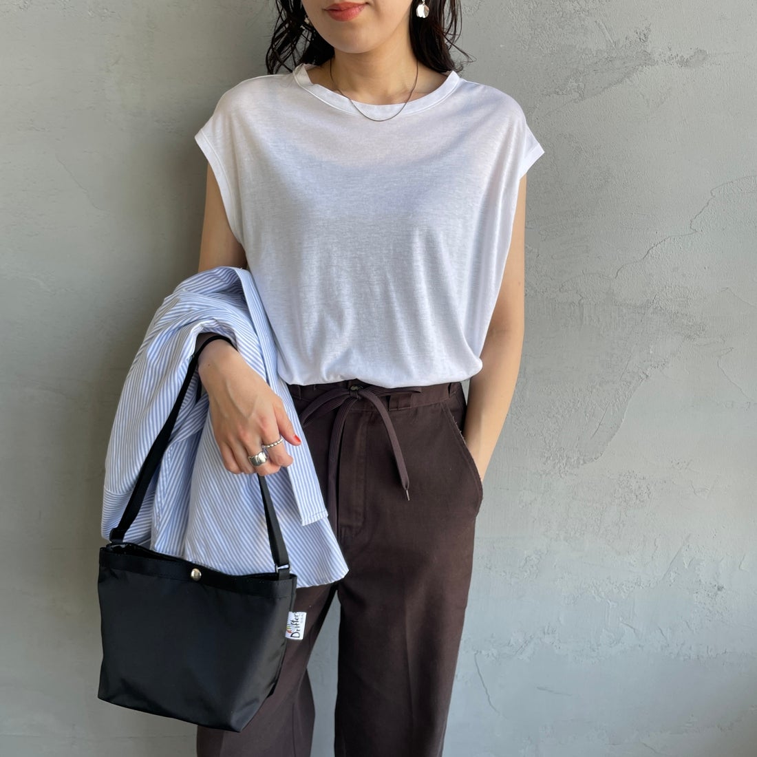 WHITE&&モデル身長：160cm 着用サイズ：F&&