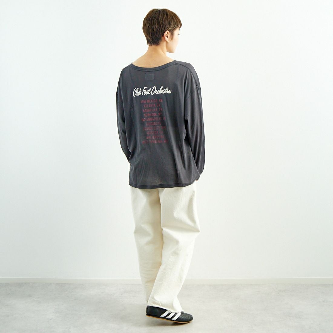 St.Johns 3rd club [セントジョンズサードクラブ] シアーロングスリーブTシャツ [SJ25-047A] CHARCOAL/W &&モデル身長：160cm 着用サイズ：F&&