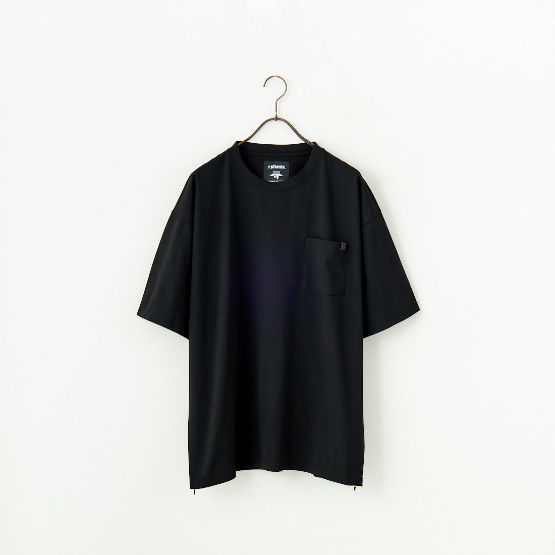 +phenix [プラスフェニックス] 別注 ベンチレーション ワンポイントロゴ ポケットTシャツ [POT-25005IN-JF] BLACK