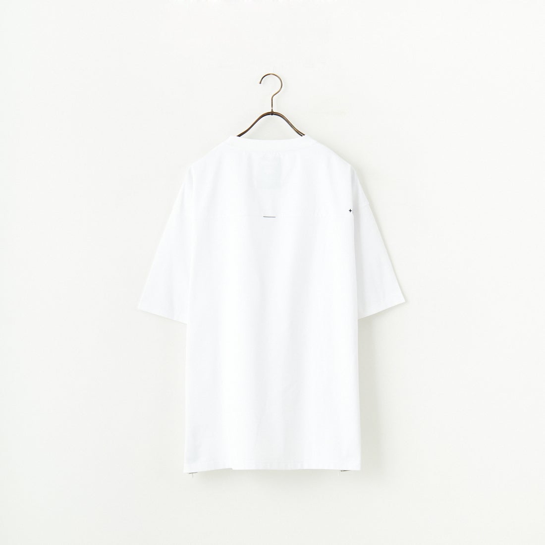 +phenix [プラスフェニックス] 別注 ベンチレーション ワンポイントロゴ ポケットTシャツ [POT-25005IN-JF] WHITE