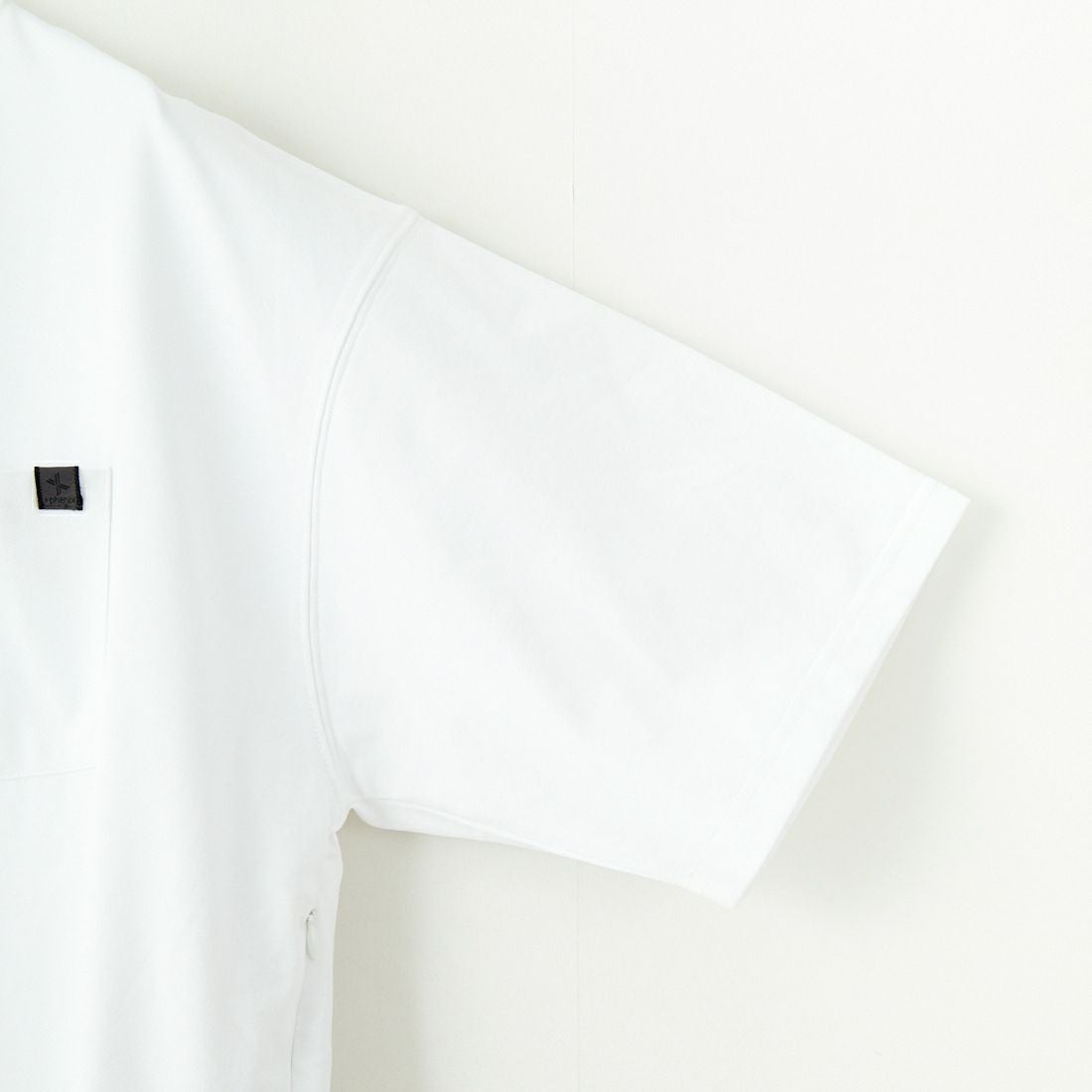 +phenix [プラスフェニックス] 別注 ベンチレーション ワンポイントロゴ ポケットTシャツ [POT-25005IN-JF] WHITE