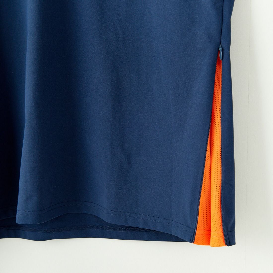 +phenix [プラスフェニックス] 別注 ベンチレーション ワンポイントロゴ ポケットTシャツ [POT-25005IN-JF] NAVY