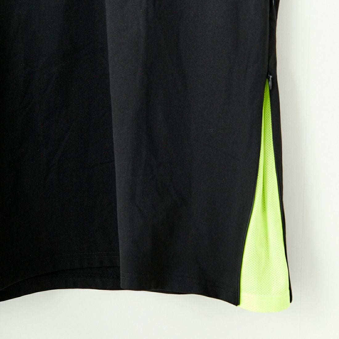 +phenix [プラスフェニックス] 別注 ベンチレーション ワンポイントロゴ ポケットTシャツ [POT-25005IN-JF] BLACK