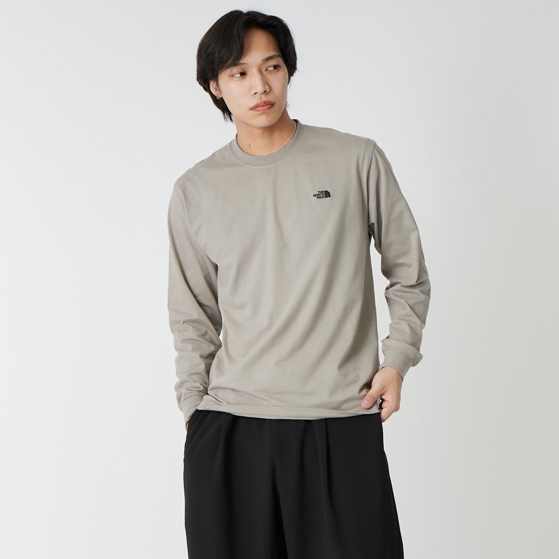 THE NORTH FACE [ザ ノースフェイス] ロングスリーブフラッシュドライヌプシコットンティー [NT32535] ST K&&モデル身長：179cm 着用サイズ：M&&