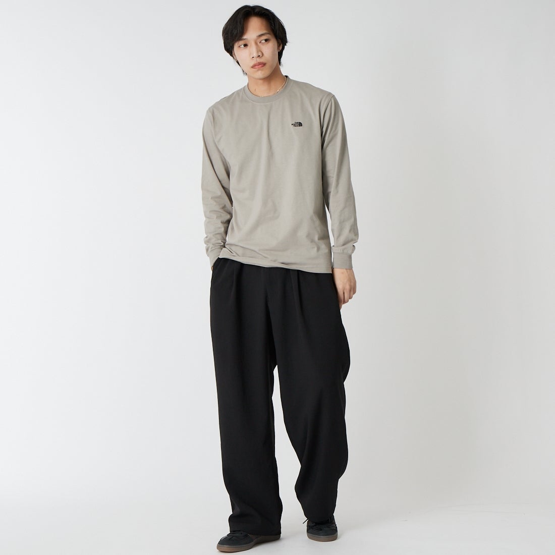 THE NORTH FACE [ザ ノースフェイス] ロングスリーブフラッシュドライヌプシコットンティー [NT32535] ST K&&モデル身長：179cm 着用サイズ：M&&