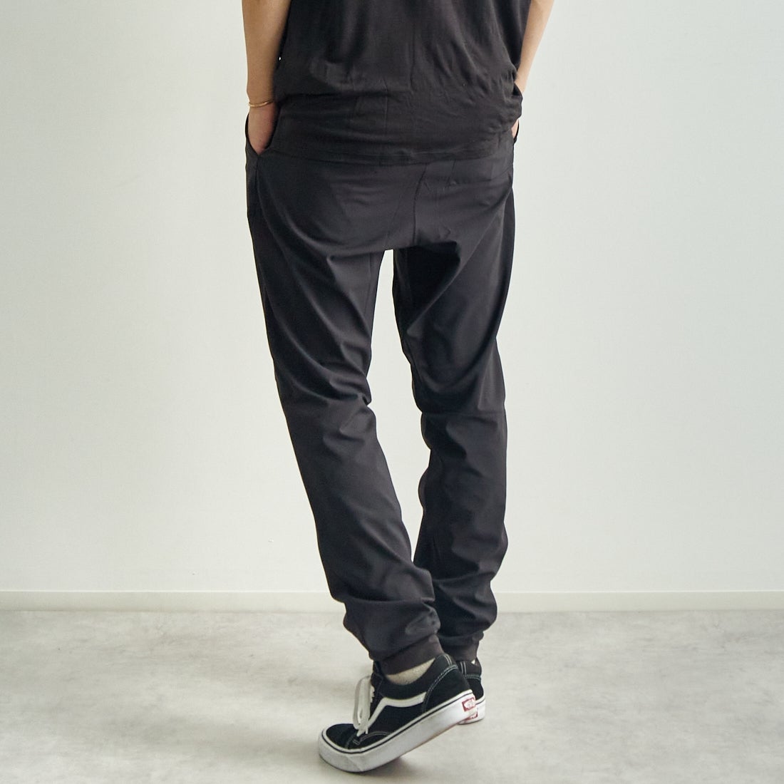 patagonia [パタゴニア] メンズ テルボンヌジョガーズ [24541] BLK &&モデル身長：179cm 着用サイズ：M&&