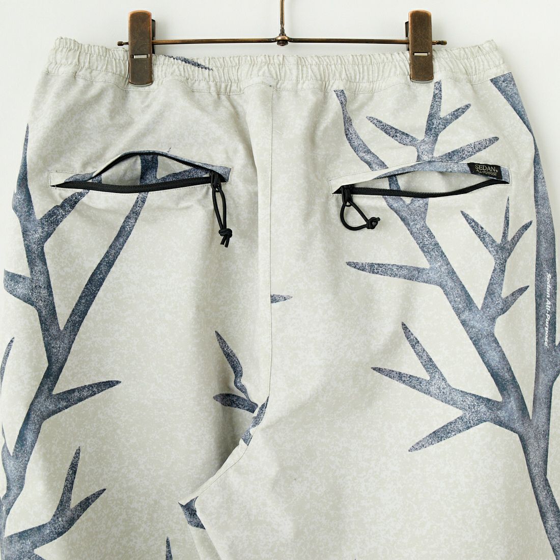 SEDAN ALL-PURPOSE [セダン オールパーパス] カモフラージュ ワイドトラックパンツ [SD25S-PT04] SNOW CAMO