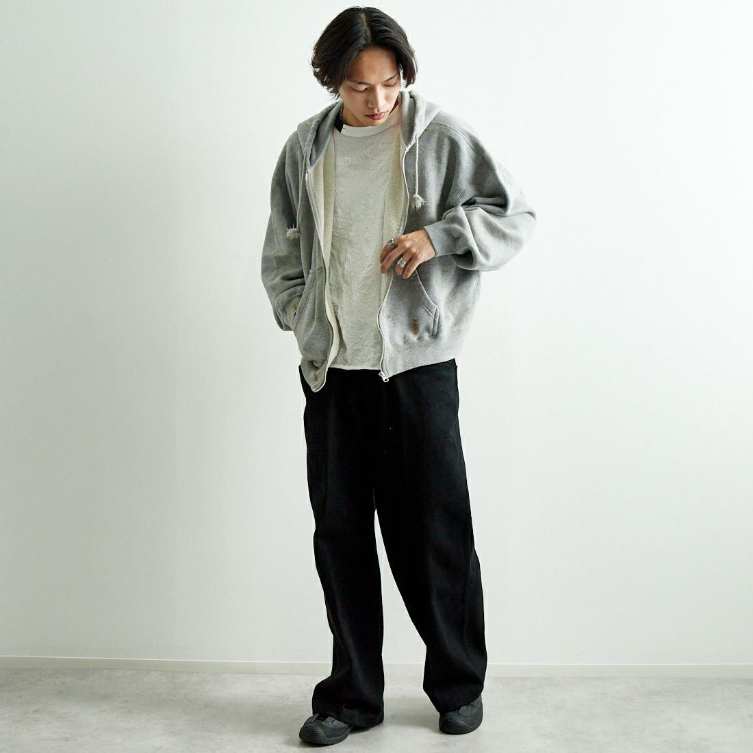 JACKSON MATISSE [ジャクソンマティス] ジップアップパーカー [JM25SS009] GREY &&モデル身長：179cm 着用サイズ：M&