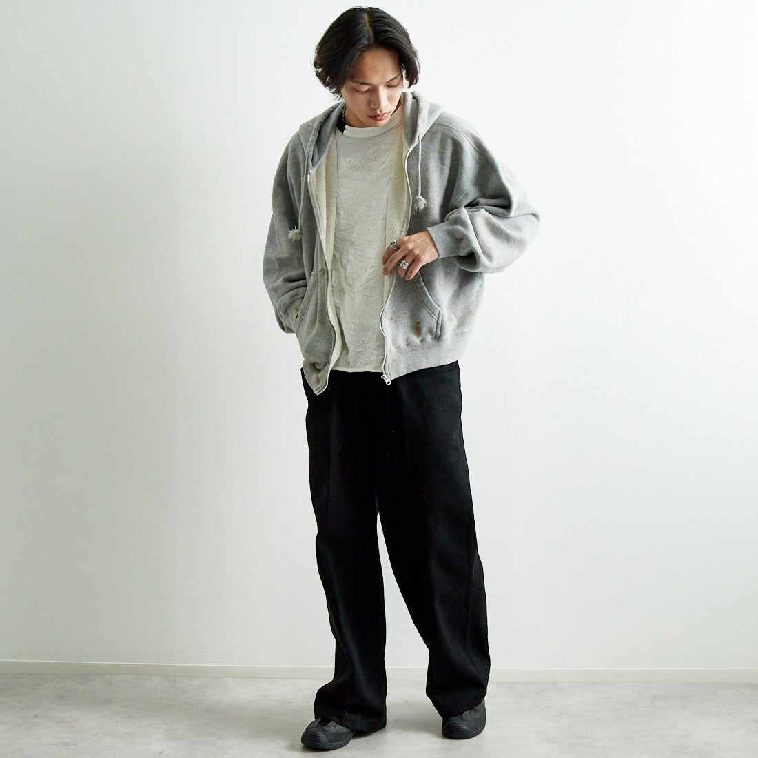 JACKSON MATISSE [ジャクソンマティス] ジップアップパーカー [JM25SS009] GREY &&モデル身長：179cm 着用サイズ：M&