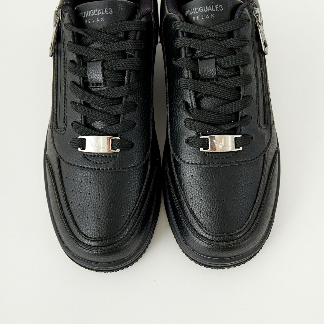 1PIU1UGUALE3 RELAX [ウノ ピゥ ウノ ウグァーレ トレ] ミニロゴロースニーカー [USX-25011] SN90 BLACK1PIU1UGUALE3 RELAX [ウノ ピゥ ウノ ウグァーレ トレ] ミニロゴロースニーカー [USX-25011] SN90 BLACK