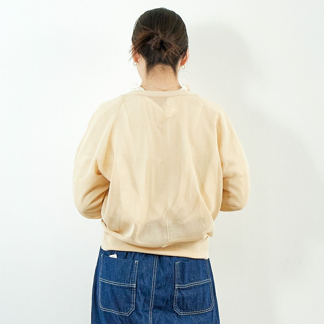 MICA&DEAL [マイカアンドディール] シアーカーディガン [0125108056] BEIGE &&モデル身長：167cm 着用サイズ：F&&