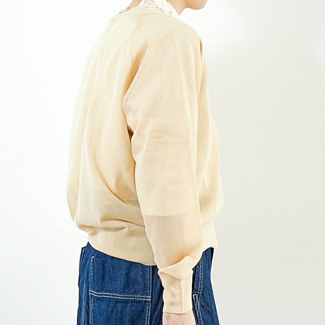 MICA&DEAL [マイカアンドディール] シアーカーディガン [0125108056] BEIGE &&モデル身長：167cm 着用サイズ：F&&