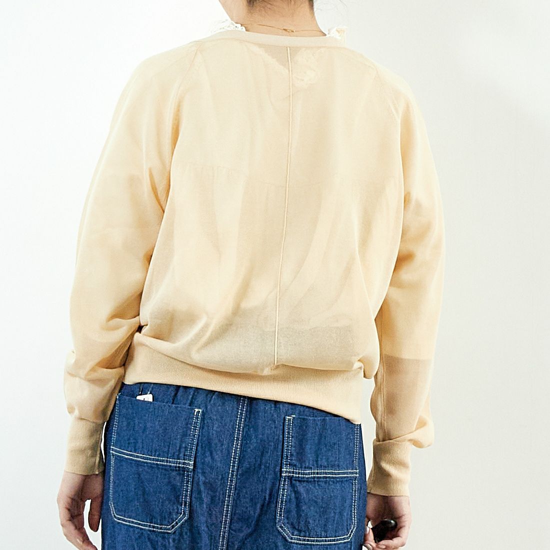 MICA&DEAL [マイカアンドディール] シアーカーディガン [0125108056] BEIGE &&モデル身長：167cm 着用サイズ：F&&