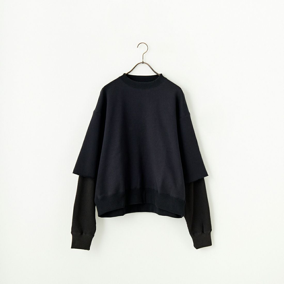 Name. [ネーム] レイヤードスリーブ スウェットシャツ [NMCU-043] BLACK