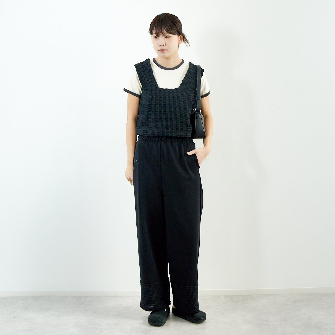 me. [ミードット] イージーパンツ [ME-23408-WA] 298 N.BLAC &&モデル身長：167cm 着用サイズ：F&&