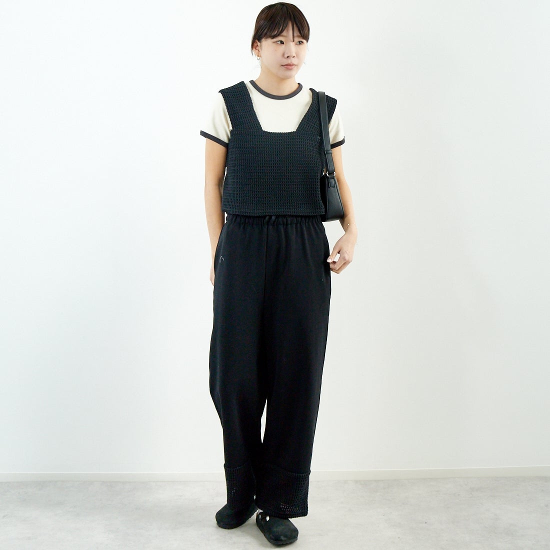 me. [ミードット] イージーパンツ [ME-23408-WA] 298 N.BLAC &&モデル身長：167cm 着用サイズ：F&&