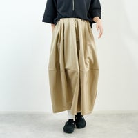 BEIGE&&モデル身長：167cm 着用サイズ：F&&