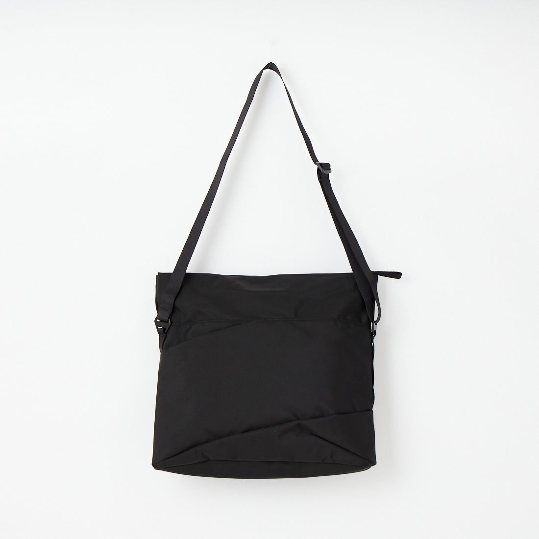 THE NORTH FACE [ザ ノースフェイス] ピレネーショルダーバッグ L [NM82508] K