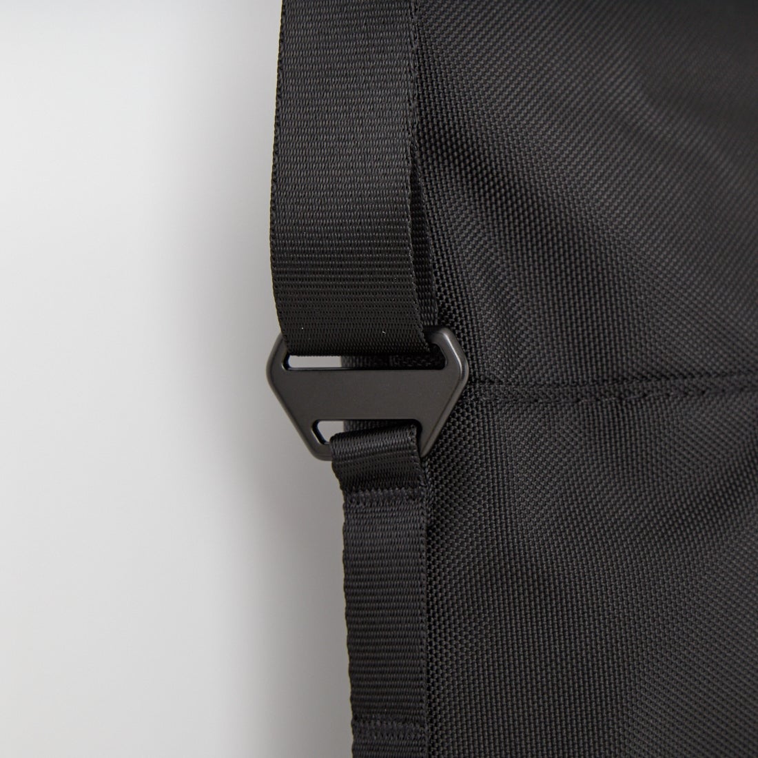 THE NORTH FACE [ザ ノースフェイス] ピレネーショルダーバッグ L [NM82508] K