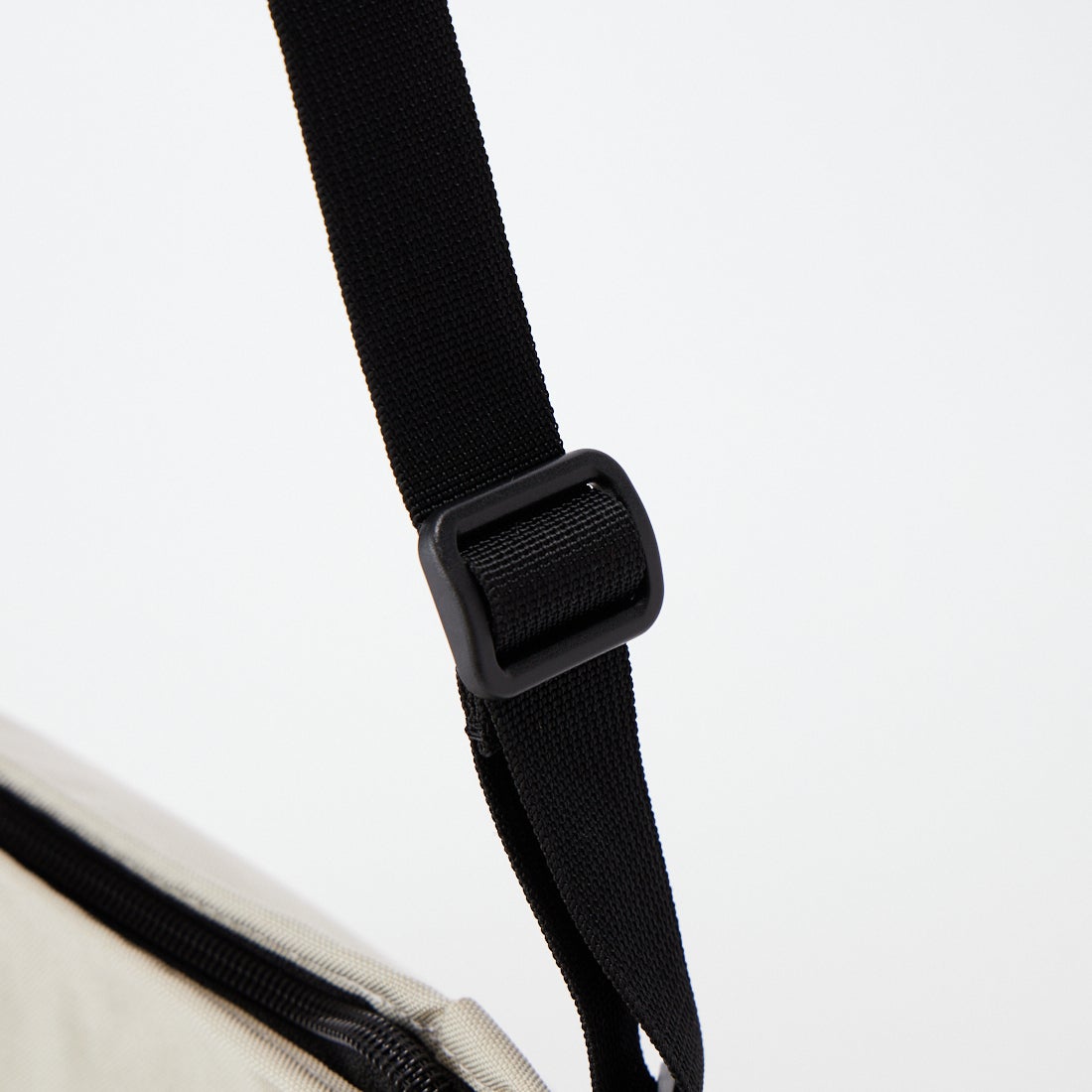 DANTON [ダントン] コーデュラキャンバスショルダーバッグ [MONTSOURIS] OYSTER WHT