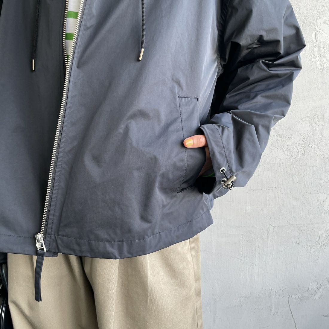 Gymphlex [ジムフレックス] ショートジップジャケット [GY-A0682HCM] BLACK &&モデル身長：160cm 着用サイズ：14&&