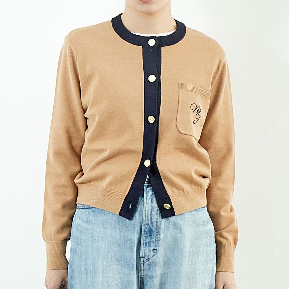 Margaux vintage [マルゴーヴィンテージ] シャネル風カーディガン [MG-KN-25013-S] BEIGE/NAVY &&モデル身長：167cm 着用サイズ：F&&