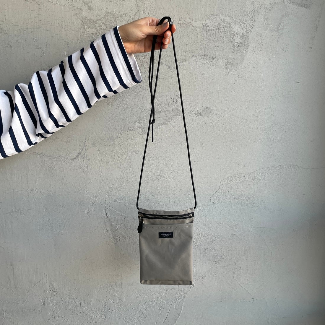 STANDARD SUPPLY [スタンダードサプライ] スリングパース M [4100187] 12 GREY