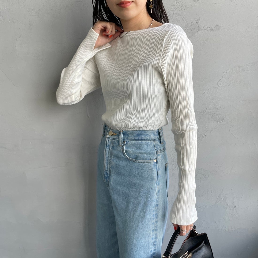 O.WHITE&&モデル身長：160cm 着用サイズ：1&&
