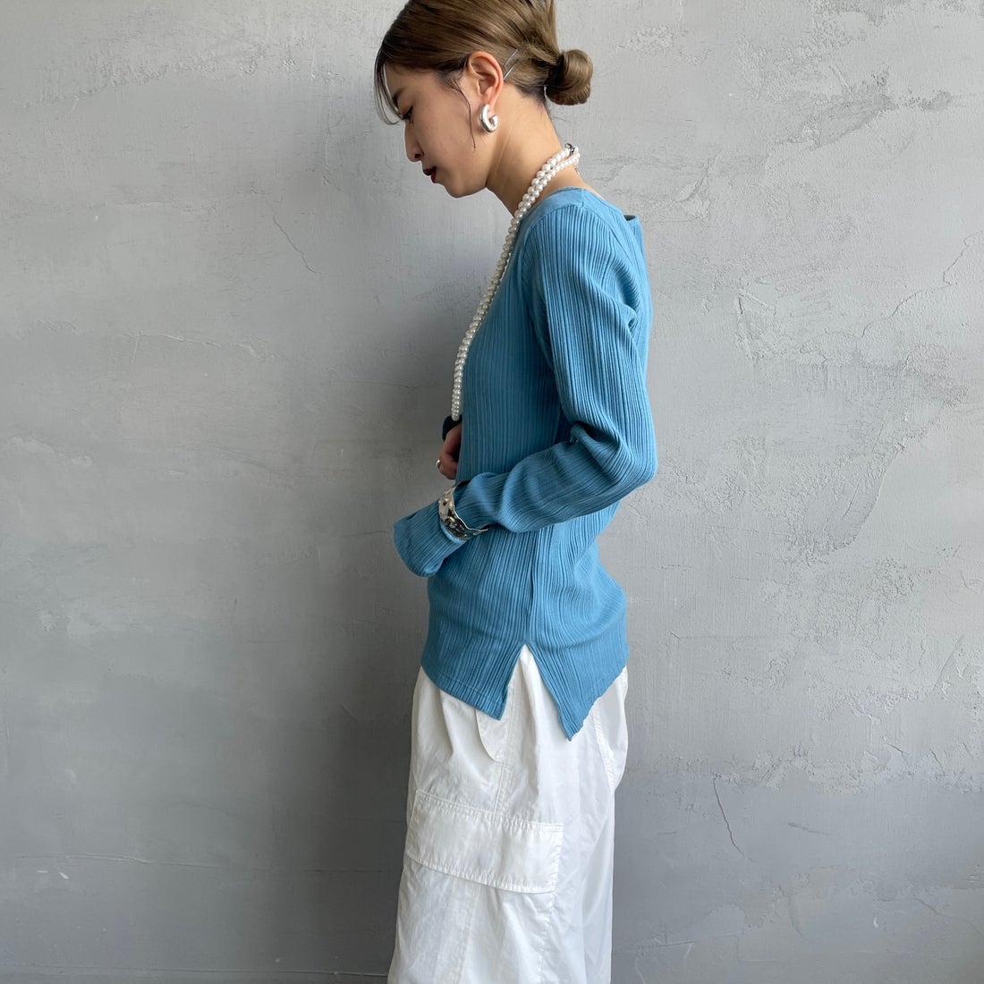 Noir Fabrik [ヌワールファブリック] ボートネック ロングスリーブTシャツ [JFS-C091] BLUE &&モデル身長：150cm 着用サイズ：0&&